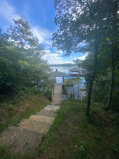 Property image 3 at 404 Basswood Court, Salem, SC 29676