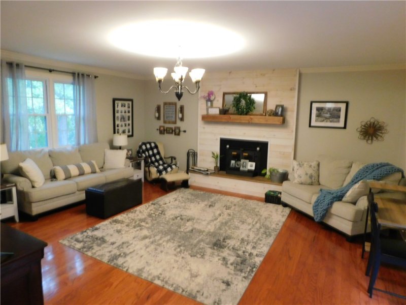 Property image 3 at 127 Country Glen, Pelzer, SC 29669