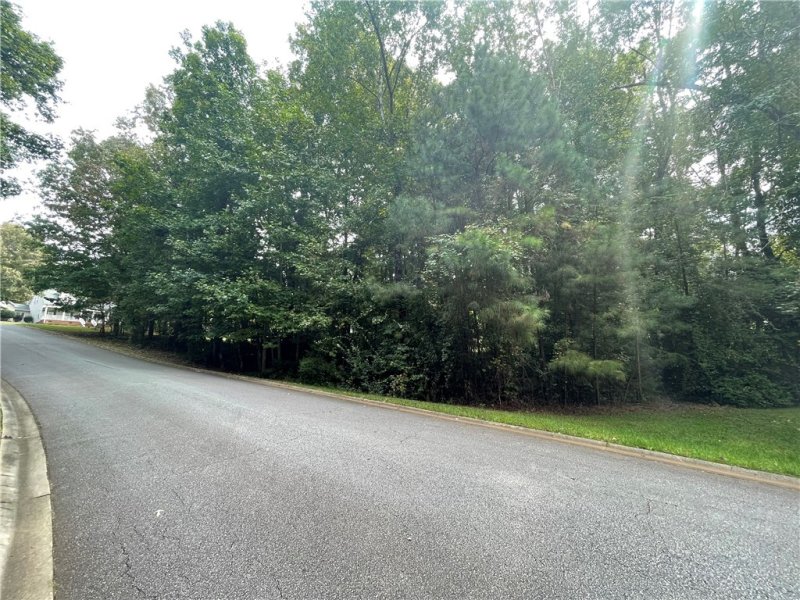 Property image 5 at 405 Brookstone Way, Central, SC 29630