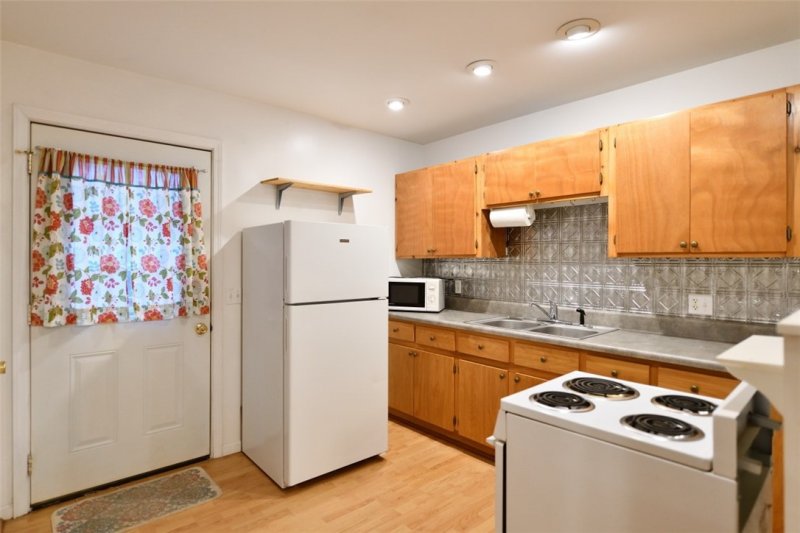 Property image 2 at 102B Meadow Drive, Seneca, SC 29678