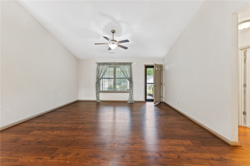 Property image 4 at 144 Mediterranean Avenue, Anderson, SC 29621