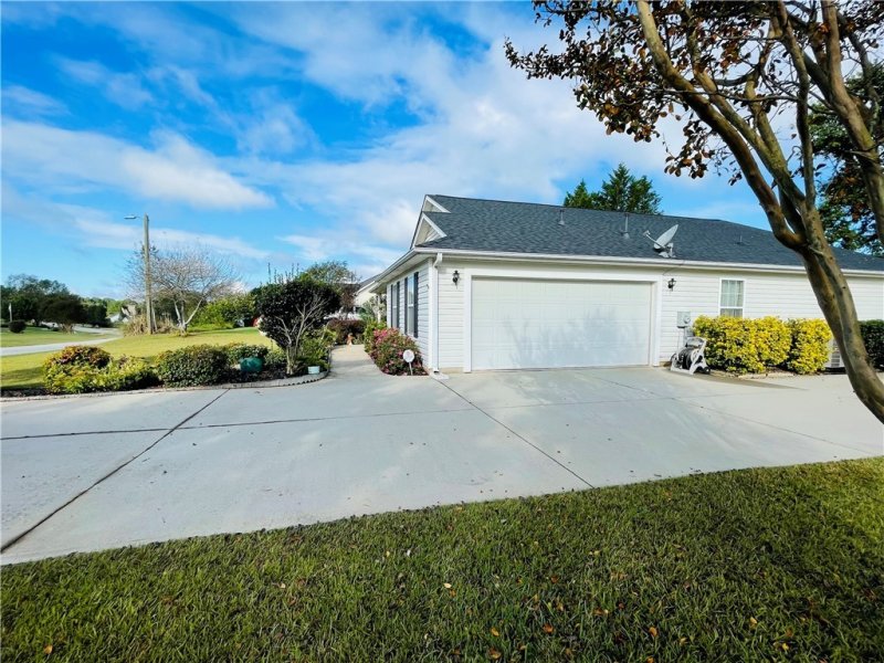 Property image 3 at 114 McClain Lake Drive, Anderson, SC 29625